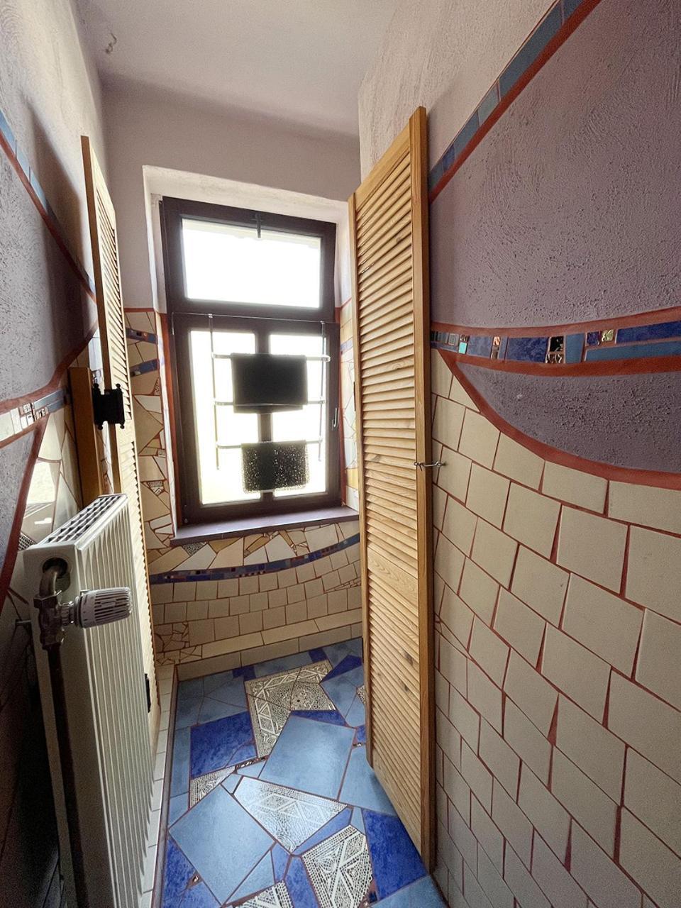 Homeplanet Hostel Leipzig Buitenkant foto