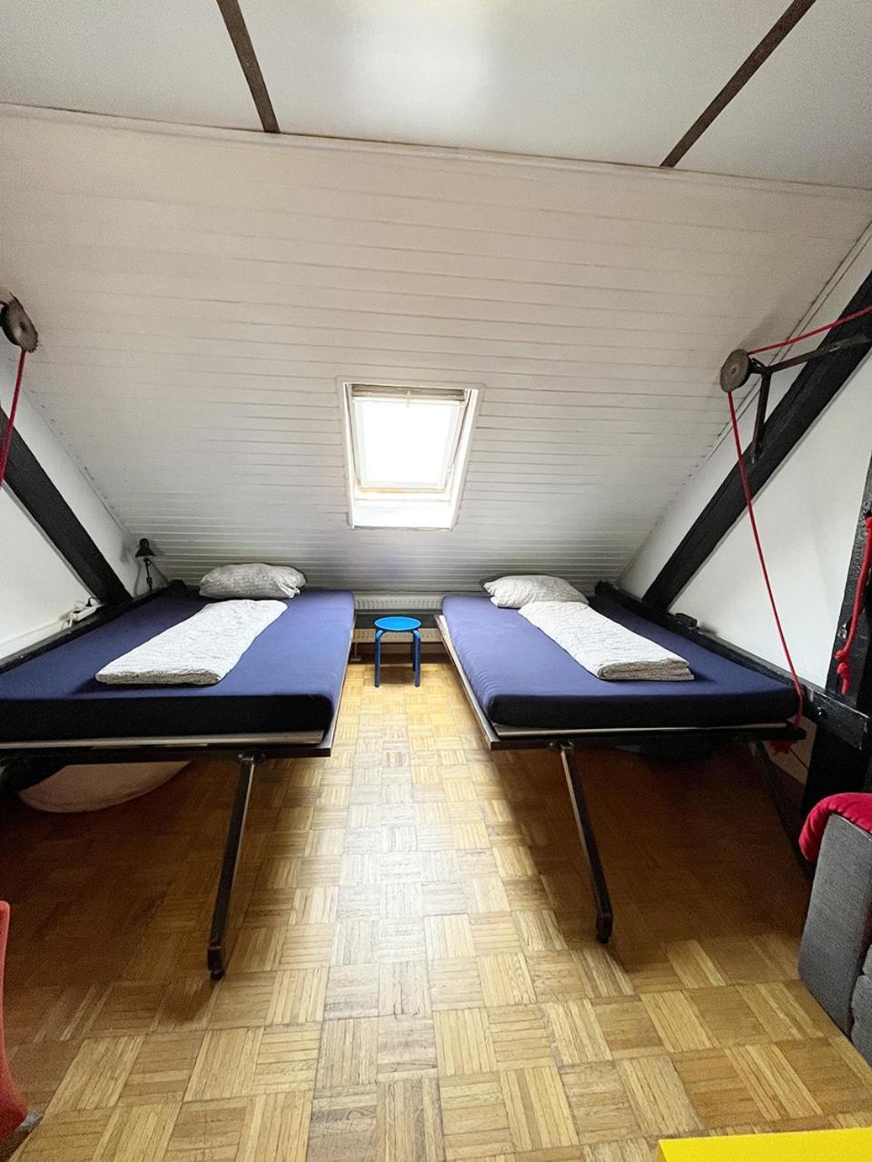 Homeplanet Hostel Leipzig Buitenkant foto