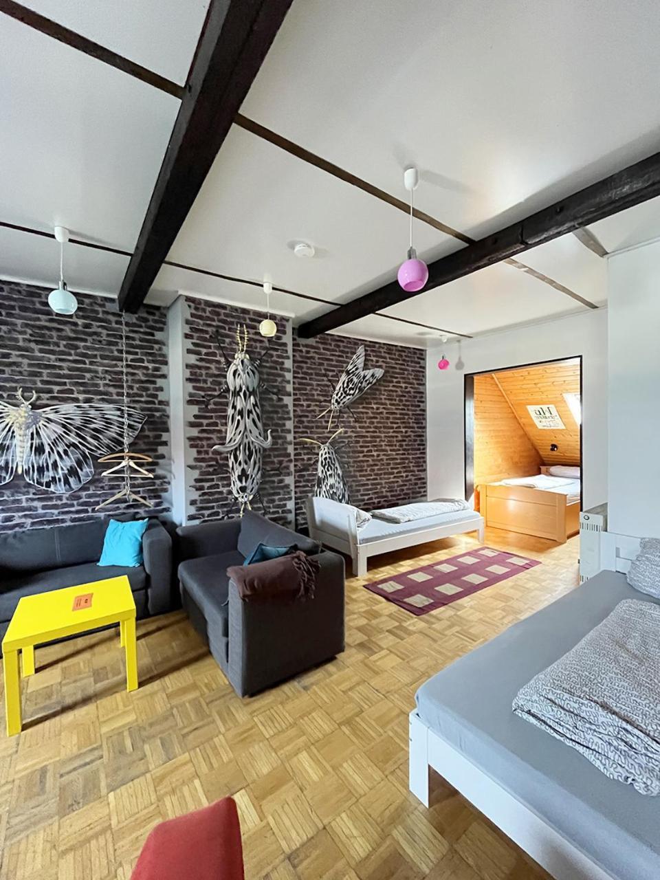 Homeplanet Hostel Leipzig Buitenkant foto