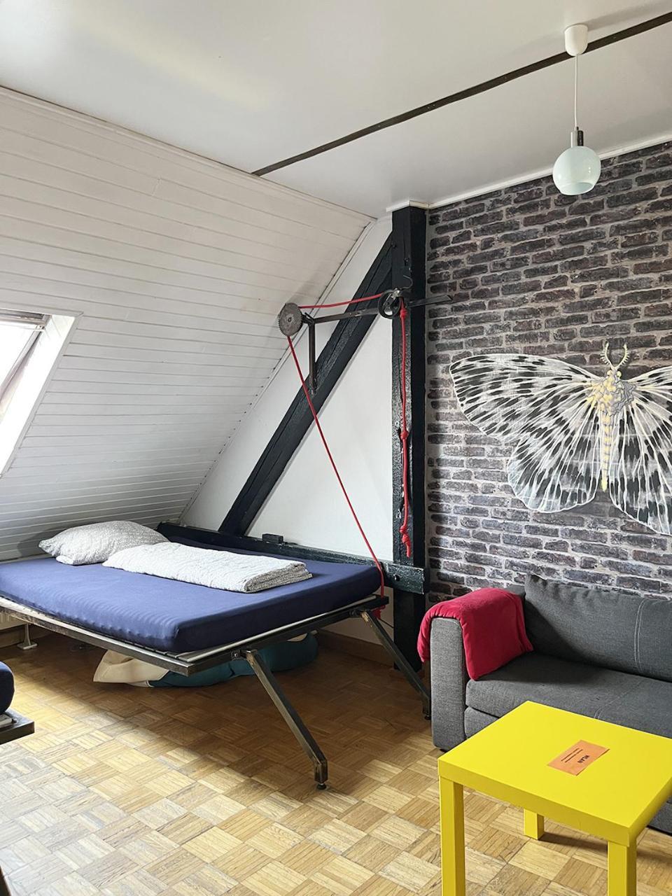 Homeplanet Hostel Leipzig Buitenkant foto