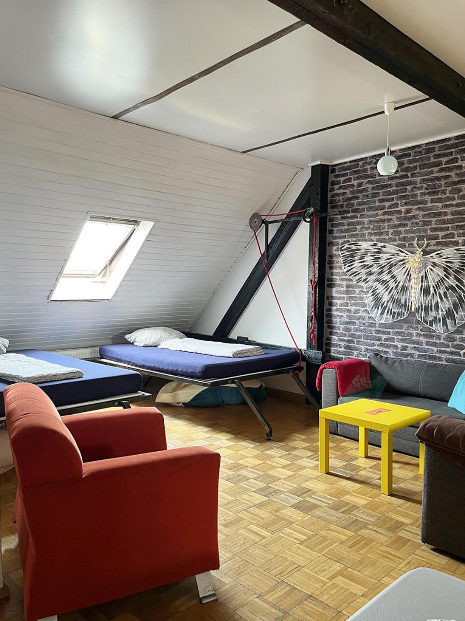 Homeplanet Hostel Leipzig Buitenkant foto