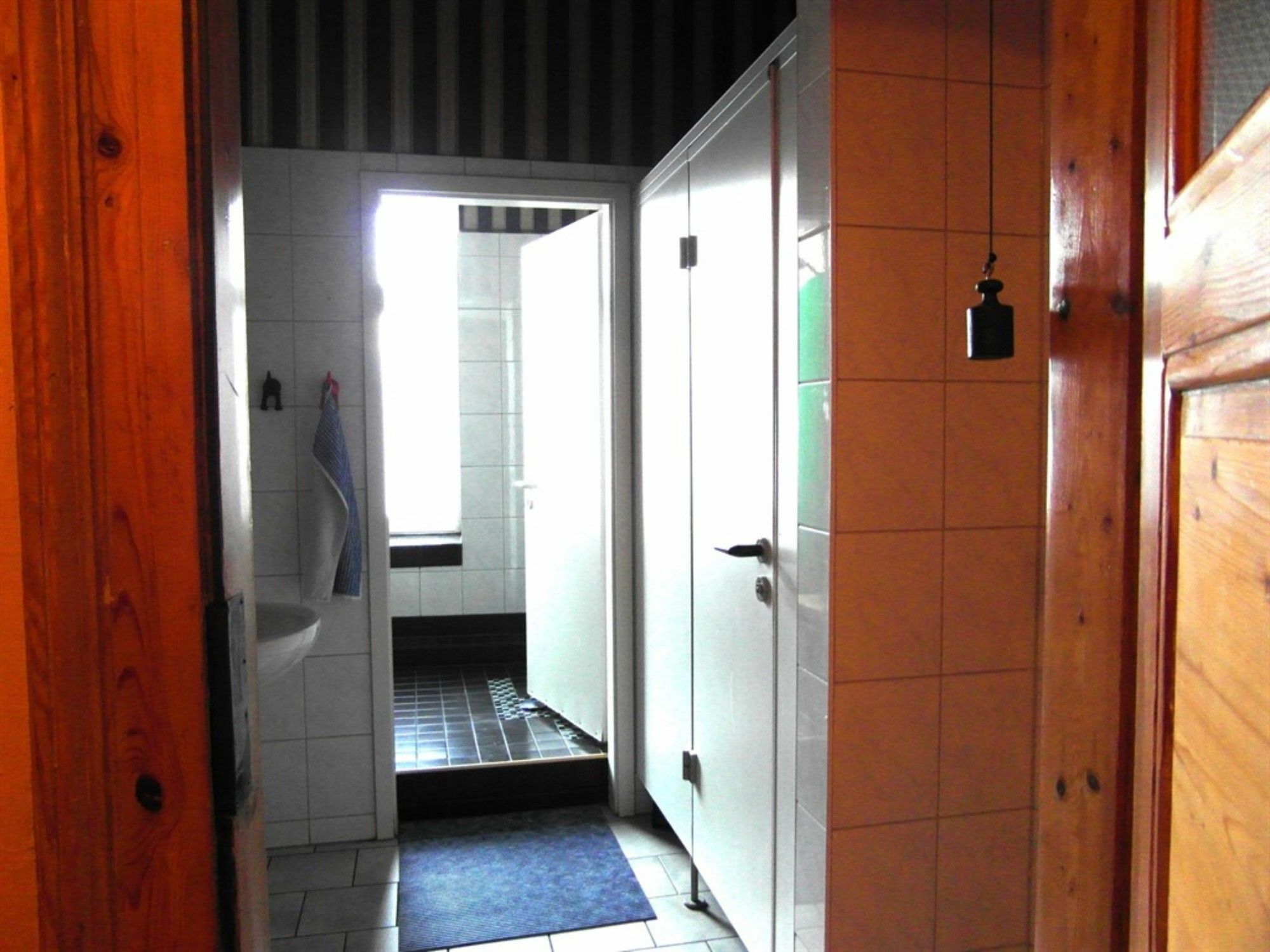 Homeplanet Hostel Leipzig Buitenkant foto
