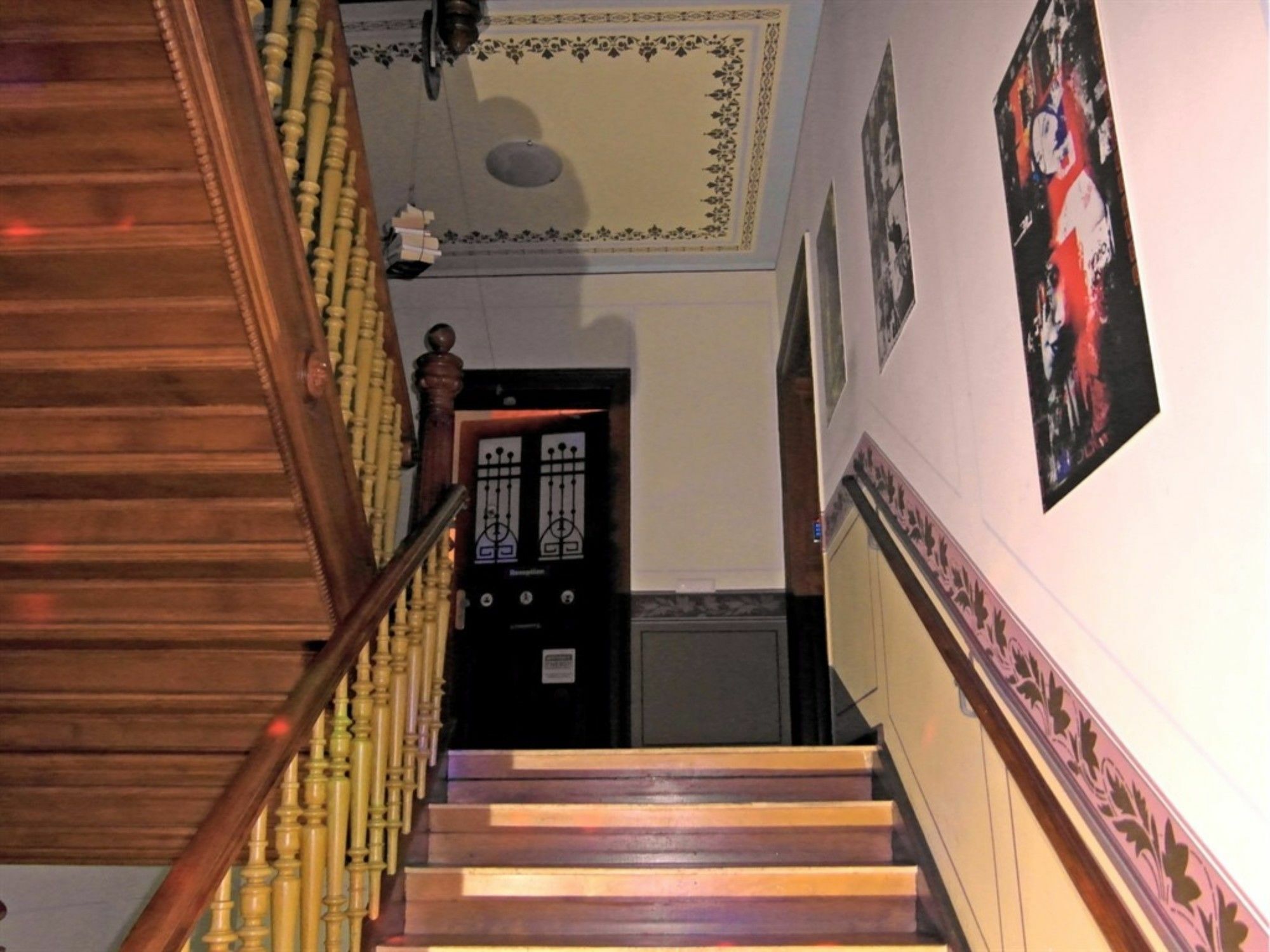 Homeplanet Hostel Leipzig Buitenkant foto